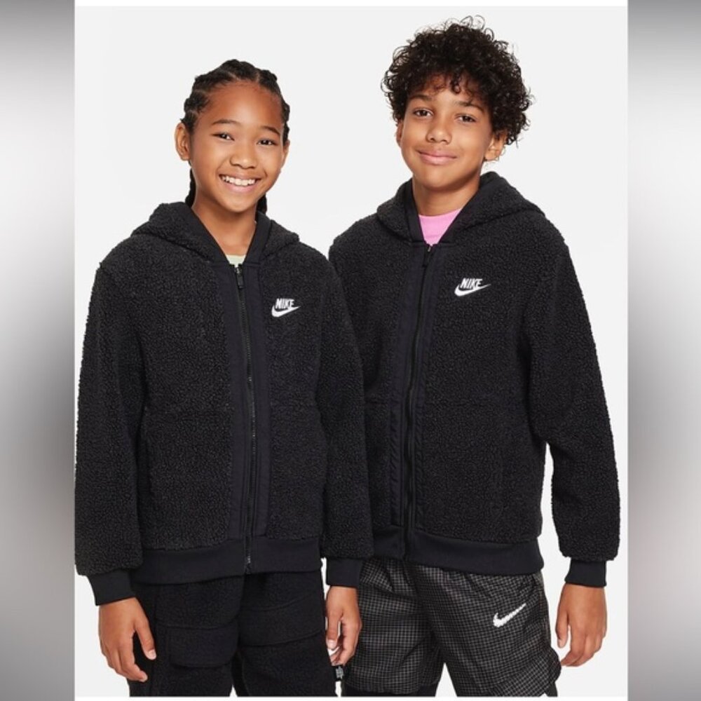Nike youth fleece zip up winterized sweater size small